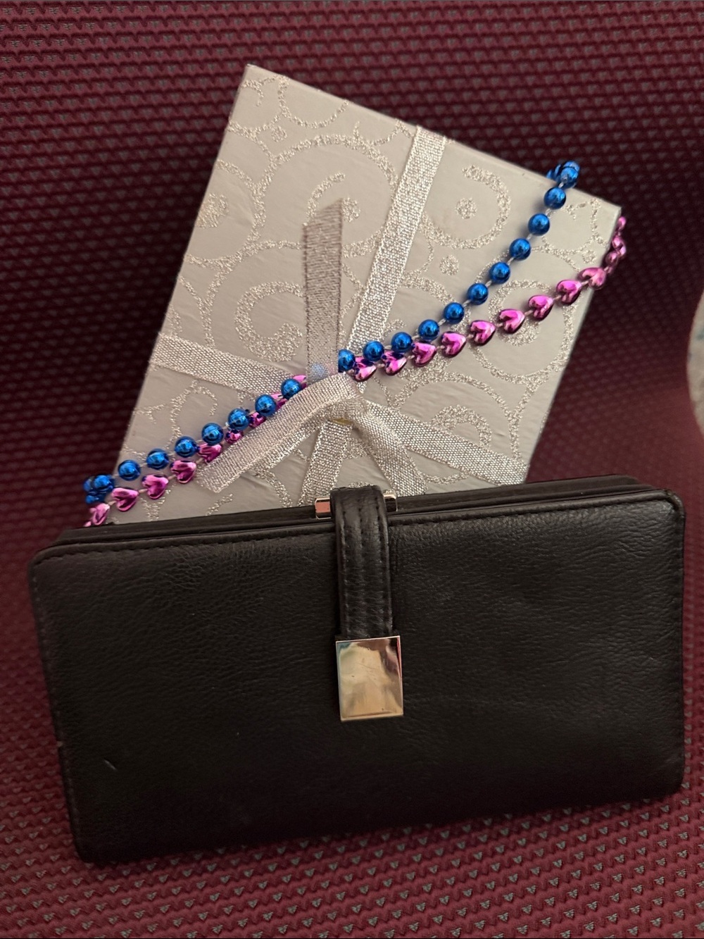 Classic Black Leather Women's Wallet - Timeless Style